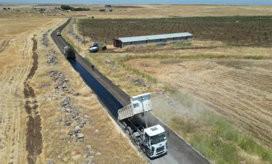 Büyükşehir’den Siverek Kırsalında 13 Kilometrelik Asfalt Atağı- Şanlıurfa Büyükşehir Belediyesi