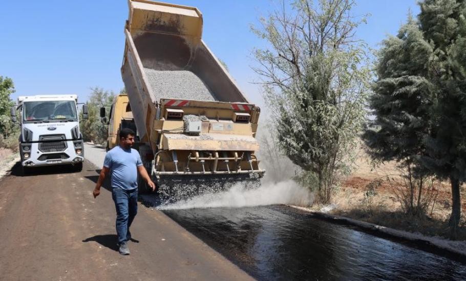 Büyükşehir, Viranşehir’de 9 Kilometrelik Grup Yolunu Yeniledi- Şanlıurfa Büyükşehir Belediyesi