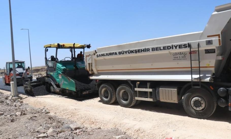 BÜYÜKŞEHİR, SEYRANTEPE’YE YENİ BİR YOL DAHA KAZANDIRIYOR- Şanlıurfa Büyükşehir Belediyesi