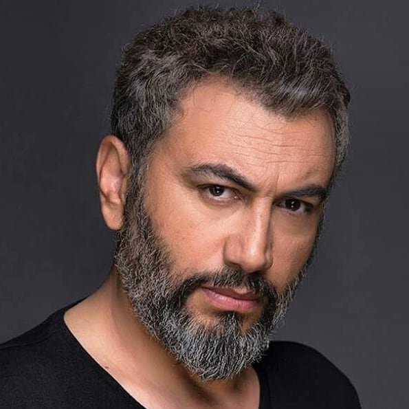Ali SavaÅŸçı: Kariyer Yolculuğu ve Rol Aldığı Yapımlar