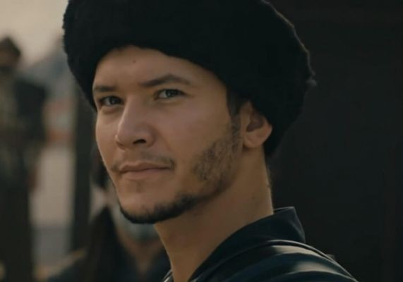 Kerem Bekişoğlu’nun Kariyeri ve Rol Aldığı Yapımlar