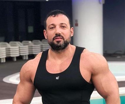Meter Mevsimler: Spor Geçmişi, Başarıları ve Kariyeri