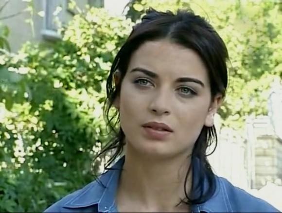 Yeşim Büber: Yaşamı, Kariyeri ve Önemli Rolleri
