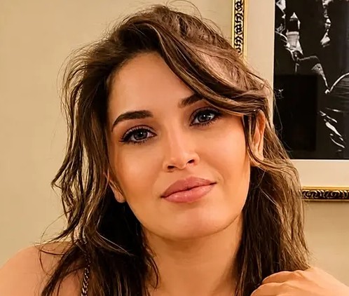 Oyuncu ve Oyuncu Koçu Buse Badurlar Kimdir? Hayatı ve Projeleri