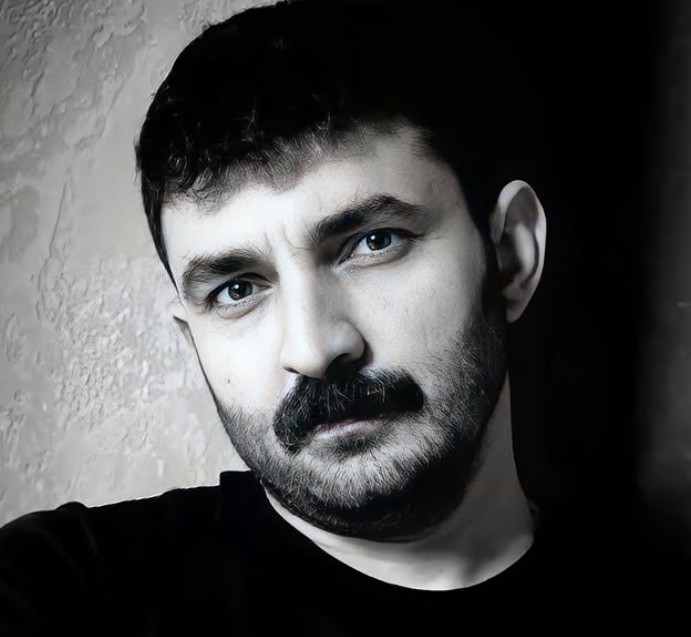Erdal Açil Kimdir? Oyunculuk Kariyeri ve Rol Aldığı Yapımlar