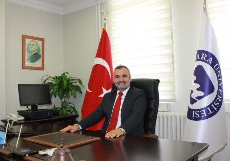 Mehmet Akalın Kimdir? Eğitimi, Akademik Kariyeri ve Biyografisi