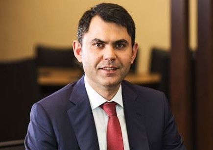 Murat Kurum’un Kariyeri ve Biyografisi: Detaylı Bilgiler