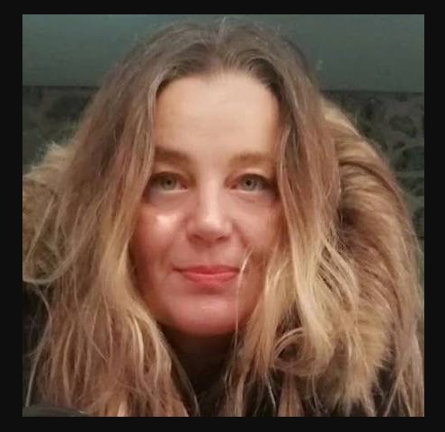 Yasemin Akyüz Kimdir? Kariyeri ve Rol Aldığı Projeler